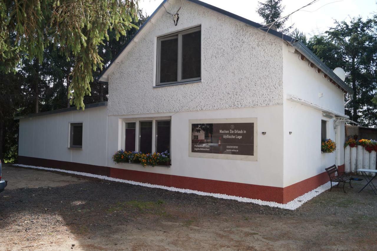 Ferienhaus Zum Jagdschlosschen Letschin 외부 사진